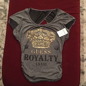 Guess t-shirt, size S